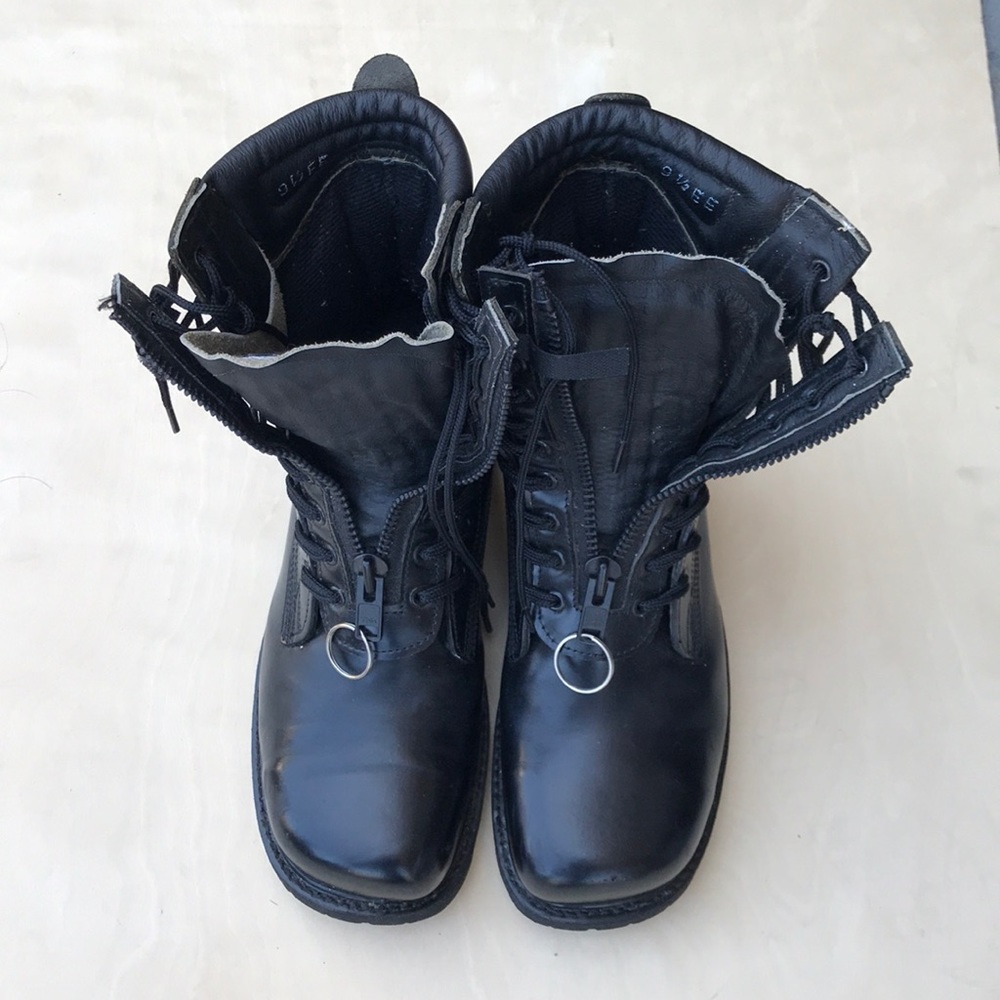 All American Square Toe. Size 9.5EE